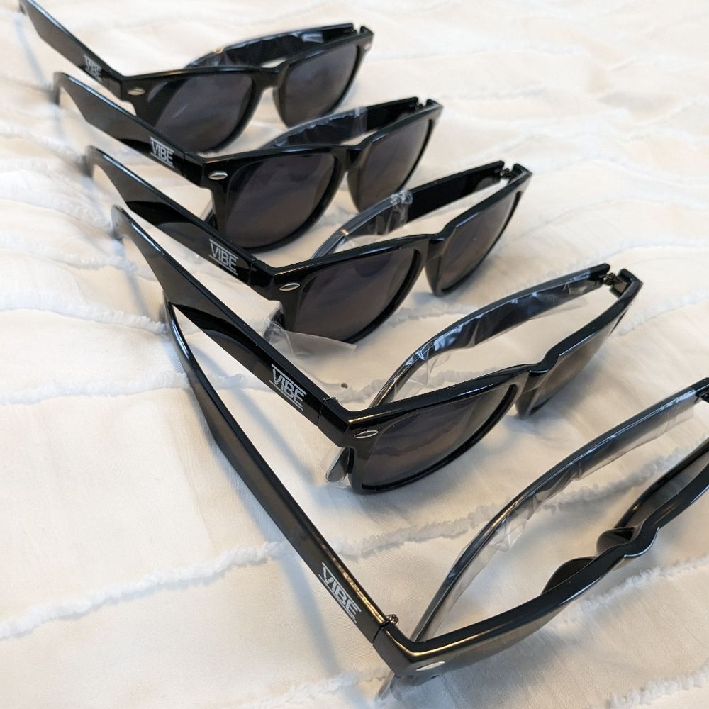 5 pairs of VIBE sunglasses ! Brand new - Picture 2 of 2